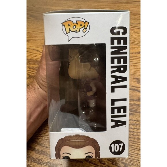 Funko Pop! Star Wars #107‎ General Leia The Force Awakens 2016 - Picture 2 of 6